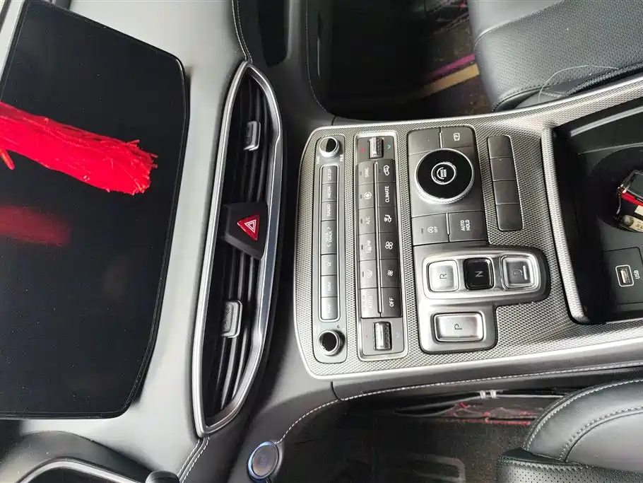 Hyundai Santa Fe 2023 Traveller 380T GDi Auto 2WD GLX Elite Edition фото 13