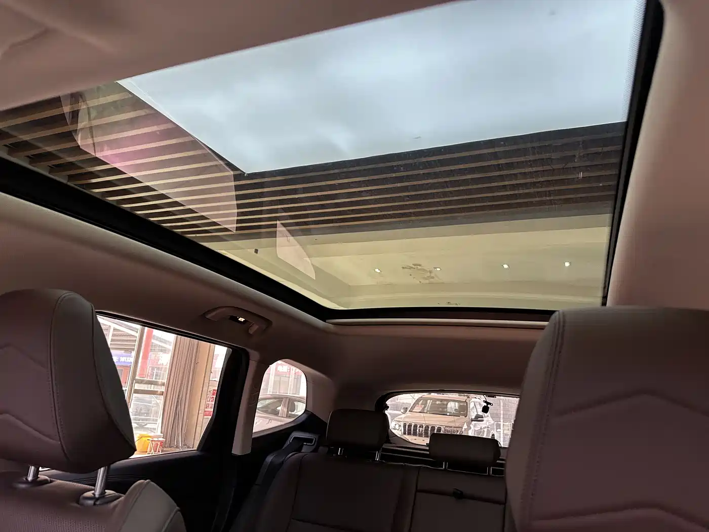 BMW X1 2024 sDrive25Li M Sport Package фото 22
