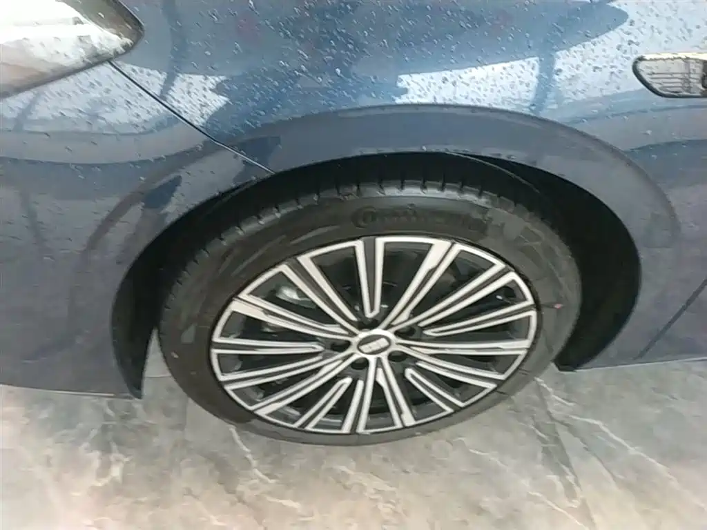 Geely Galaxy Galaxy A7 2025 EM-i фото 25