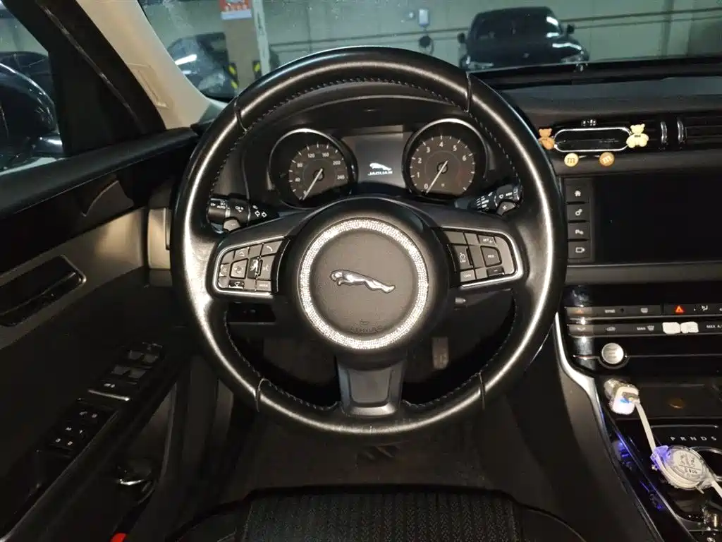 Jaguar XF 2016 2016 XF 3.0 SC 2WD Elegance Edition