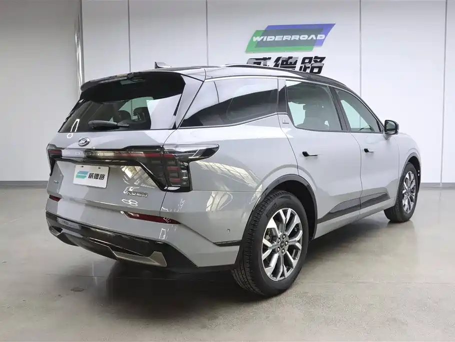 FORD SHARP WORLD
