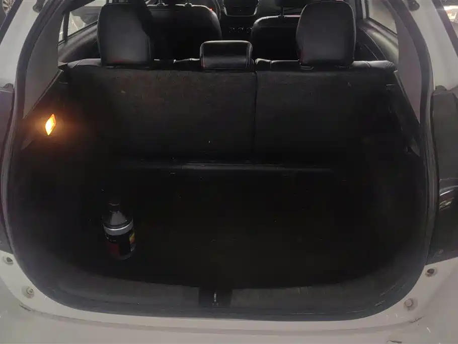 Toyota YARiS L Zhi Xuan 2021 1.5L CVT Leading Edition фото 4