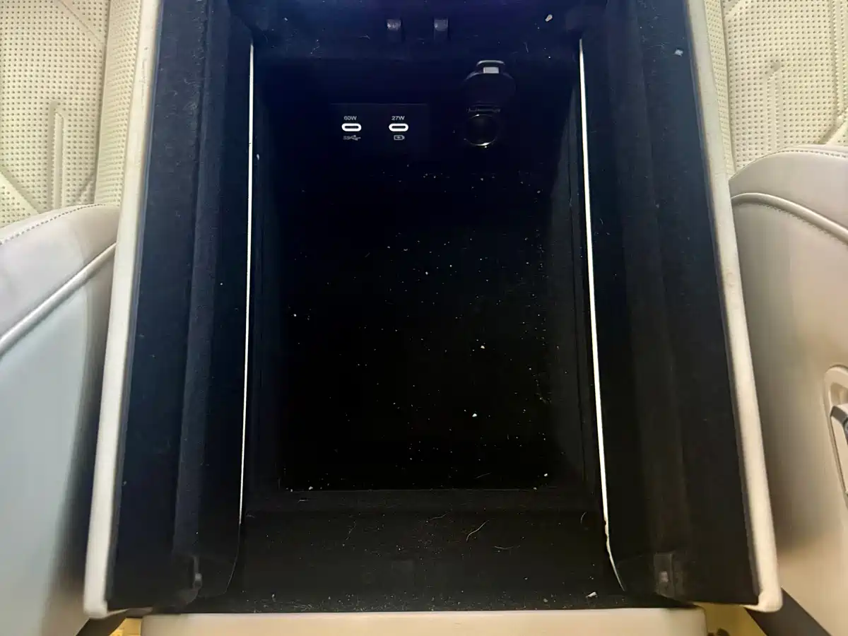 ZEEKR EXTREME KRYPTON 009