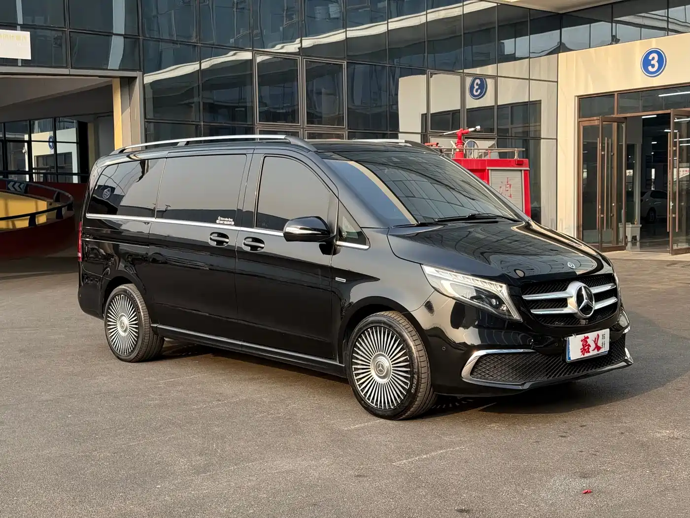 Mercedes-Benz V-Class 2020 V 260 Luxury Edition фото 4