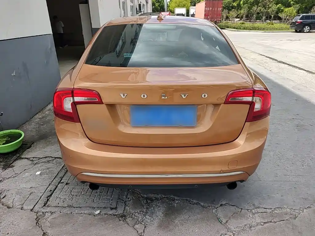 Volvo S60 2015 2015 S60L 2.0T Smart Vision