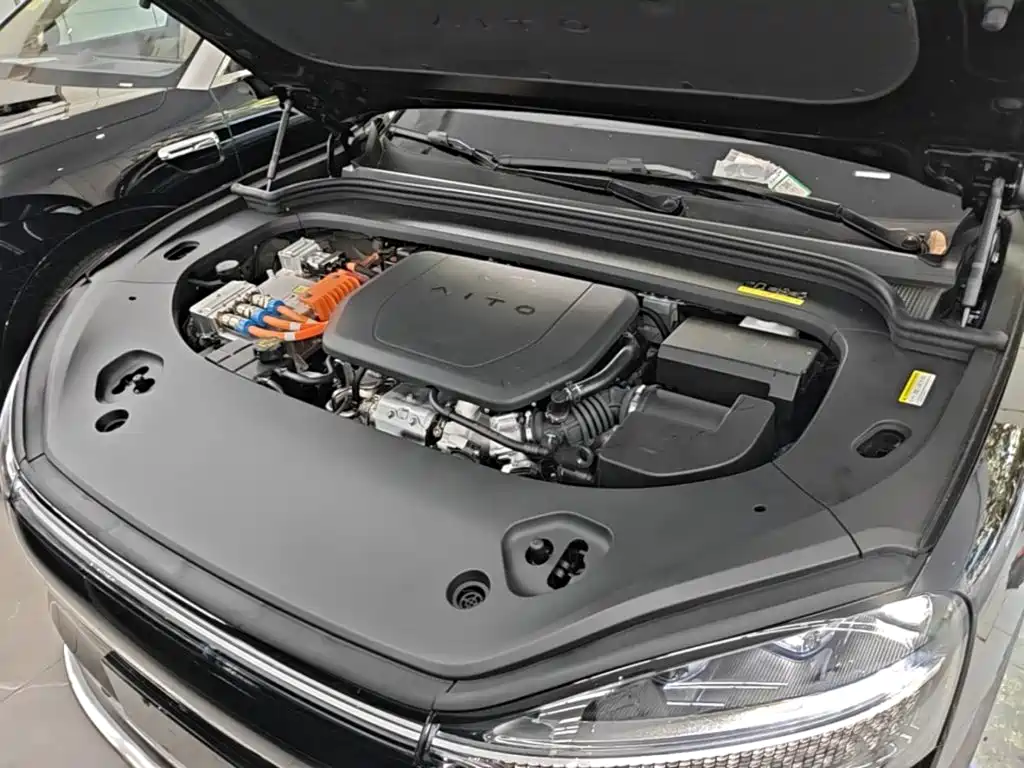 AITO Wenjie AITO M9 2026 2025 Extended Range Ultra 52kWh 6-Seater