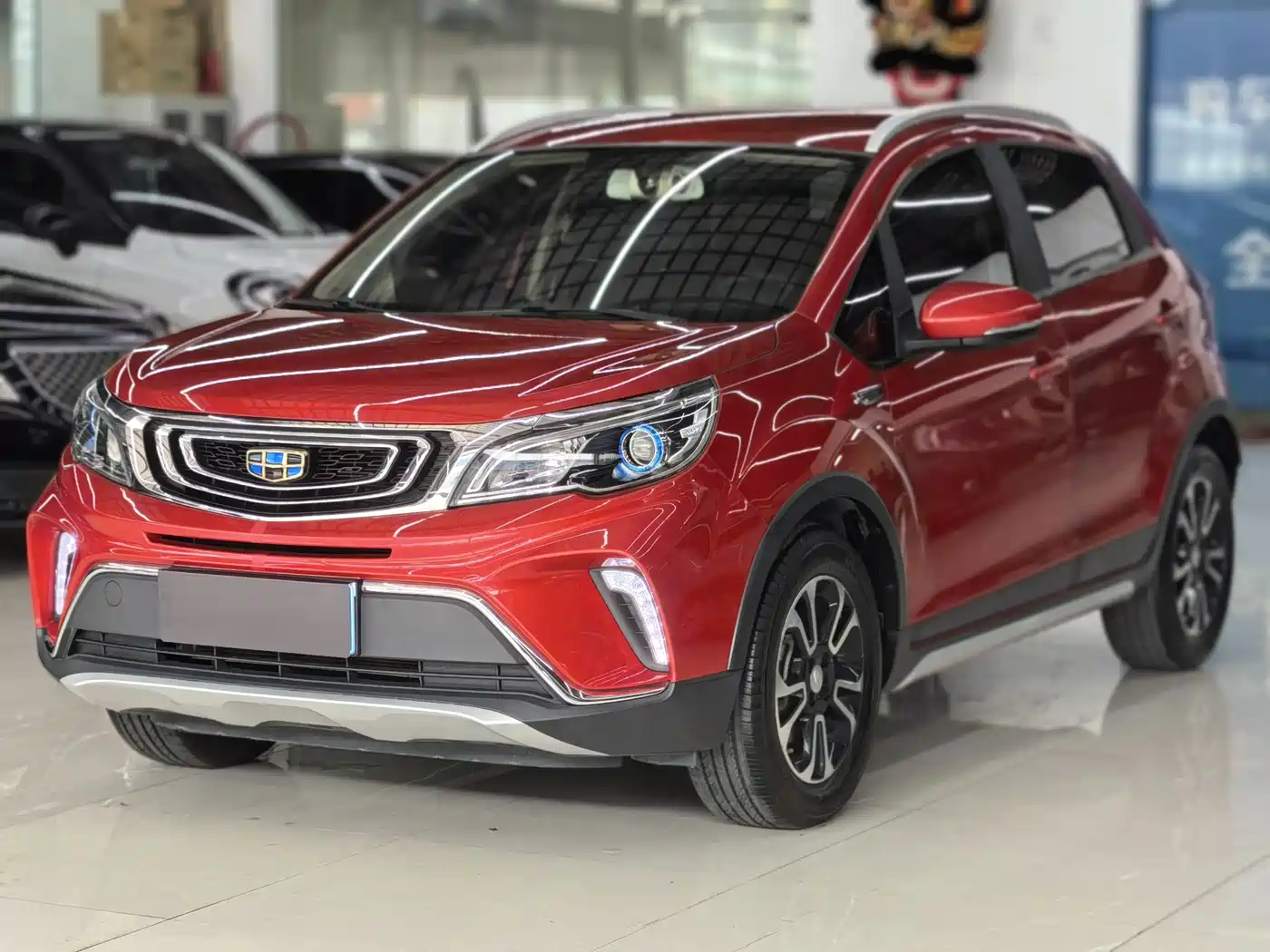 Фото 1 - Geely Vision X3