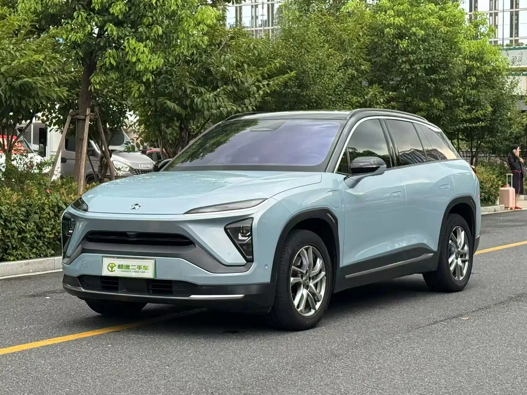 Фото 1 - NIO ES6