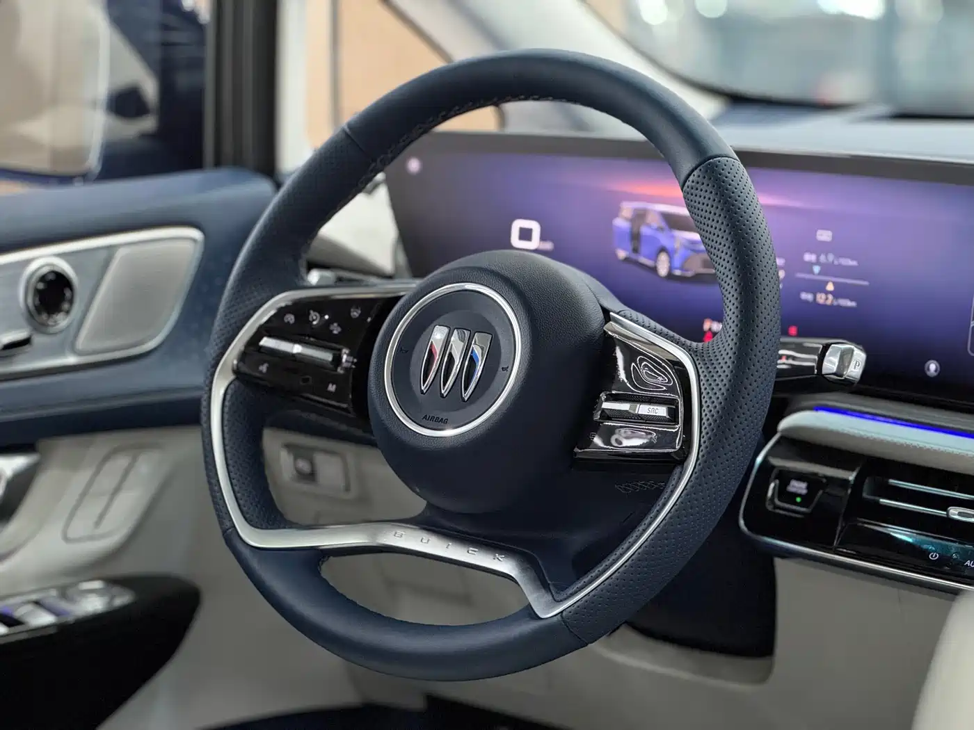 Buick Century 2023 2.0T 7-Seater World Edition фото 15