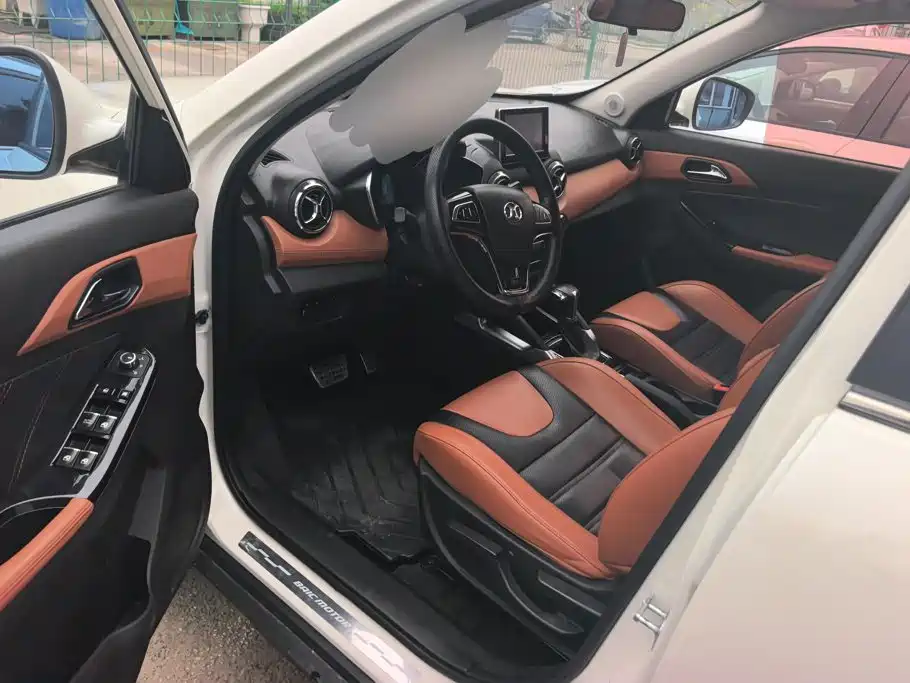 BAIC Senova X35 2017 2016 1.5L Automatic Luxury Edition