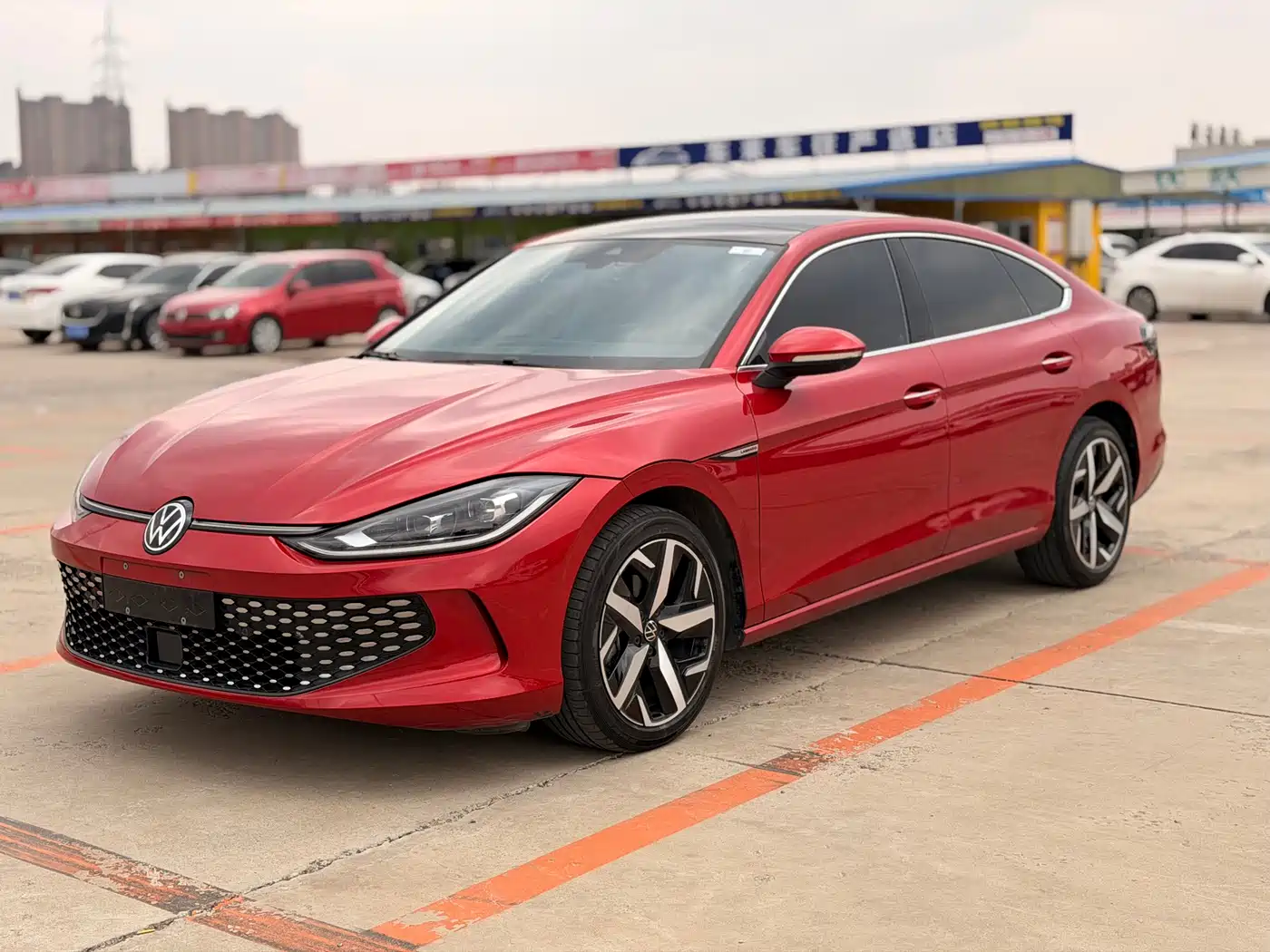 VOLKSWAGEN LINGDU 2023