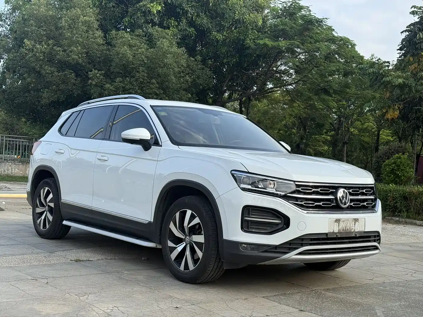 Volkswagen Tayron 2019 Expedition 280TSI 2WD Luxury (China VI) фото 3