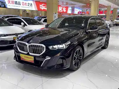 BMW 5