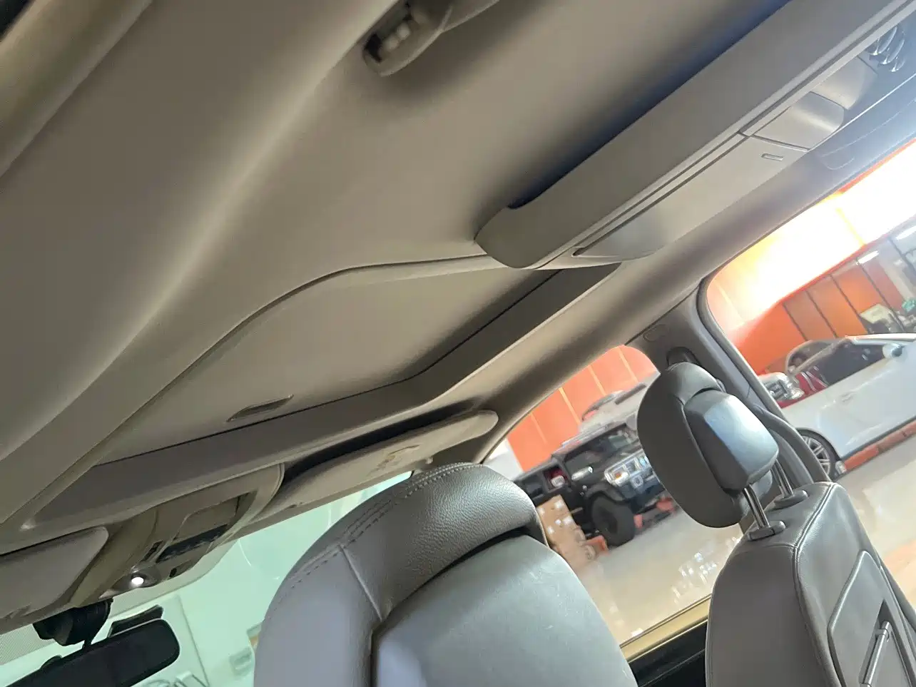 Chrysler Grand Voyager (Import) 2015 2014 3.6L Comfort Edition