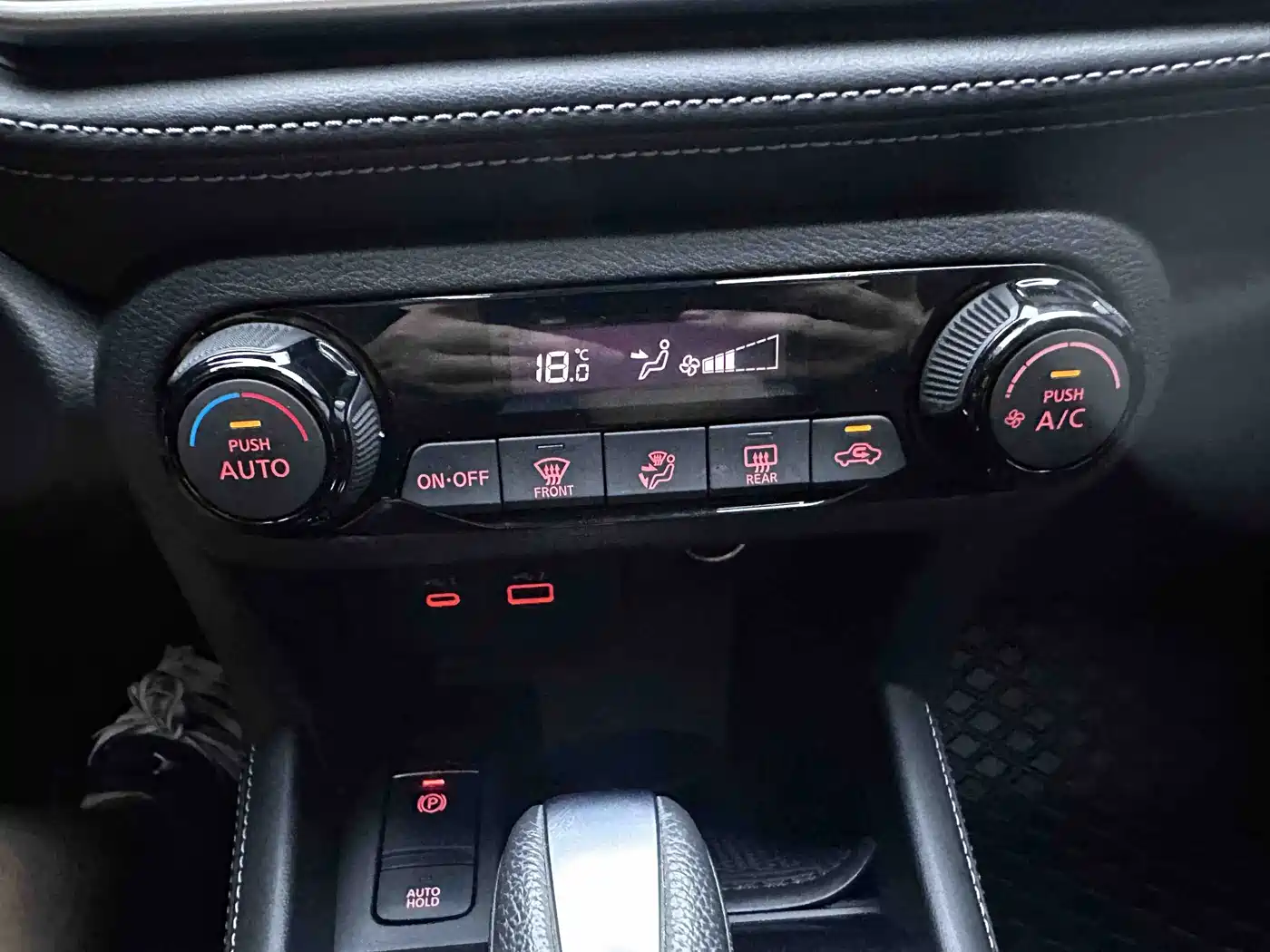 Nissan Kicks 2023 2022 1.5L CVT XV Luxury Edition