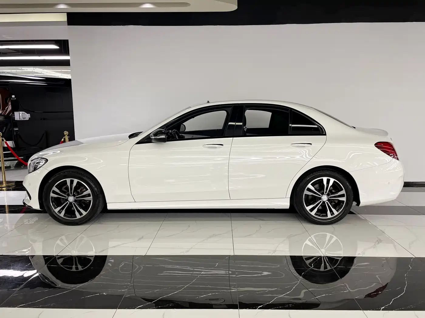 Mercedes-Benz C-Class 2017 C 200 Sport фото 5