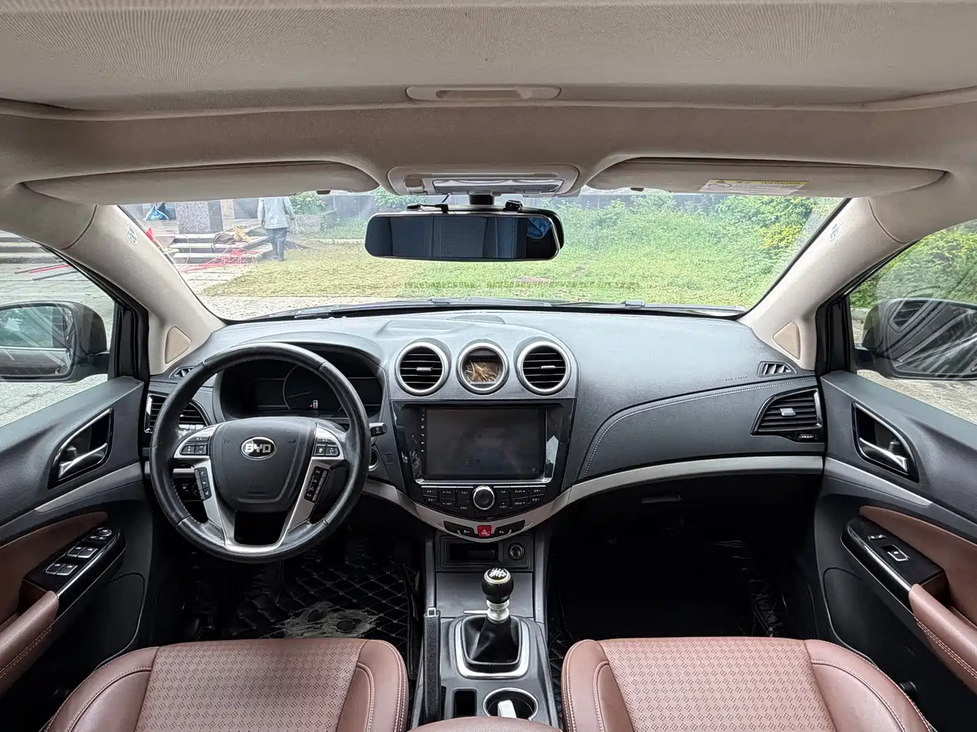 BYD S7 2017 2017 1.5T Manual Premium Model
