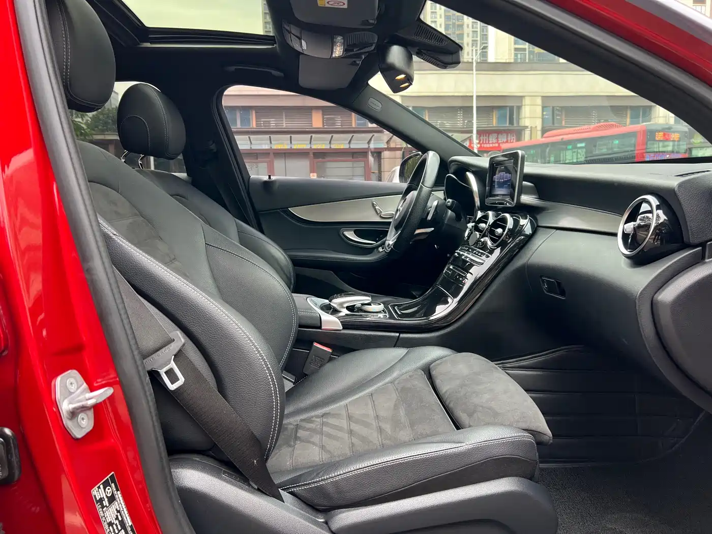Mercedes-Benz C-Class 2017 Facelift C 200 Sport Edition фото 7