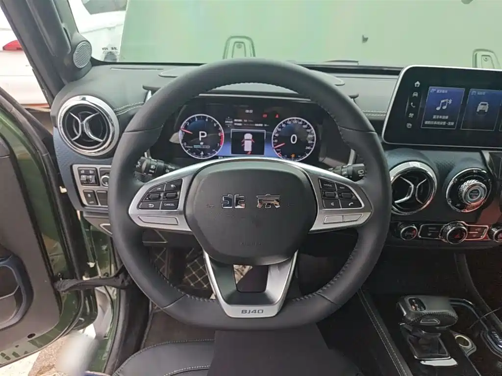 BAIC ORV Beijing Offroad BJ40 2024 2.0T Urban Hunter Glory Edition фото 11