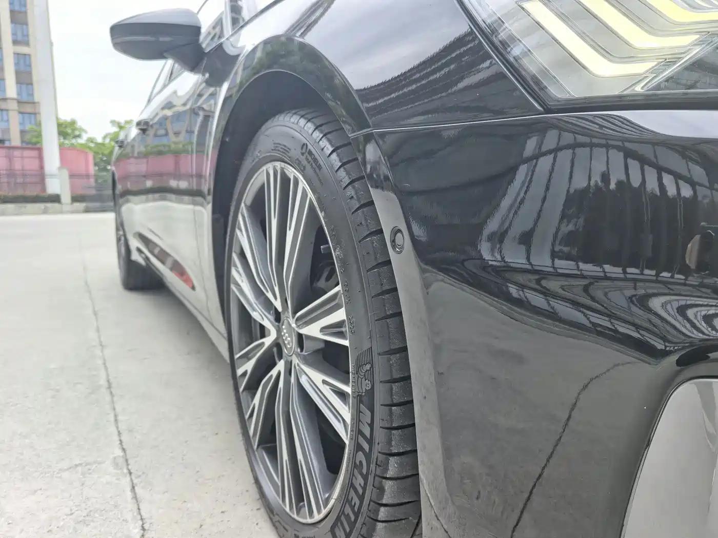 Audi A6L 2021 55 TFSI quattro Flagship Dynamic фото 4