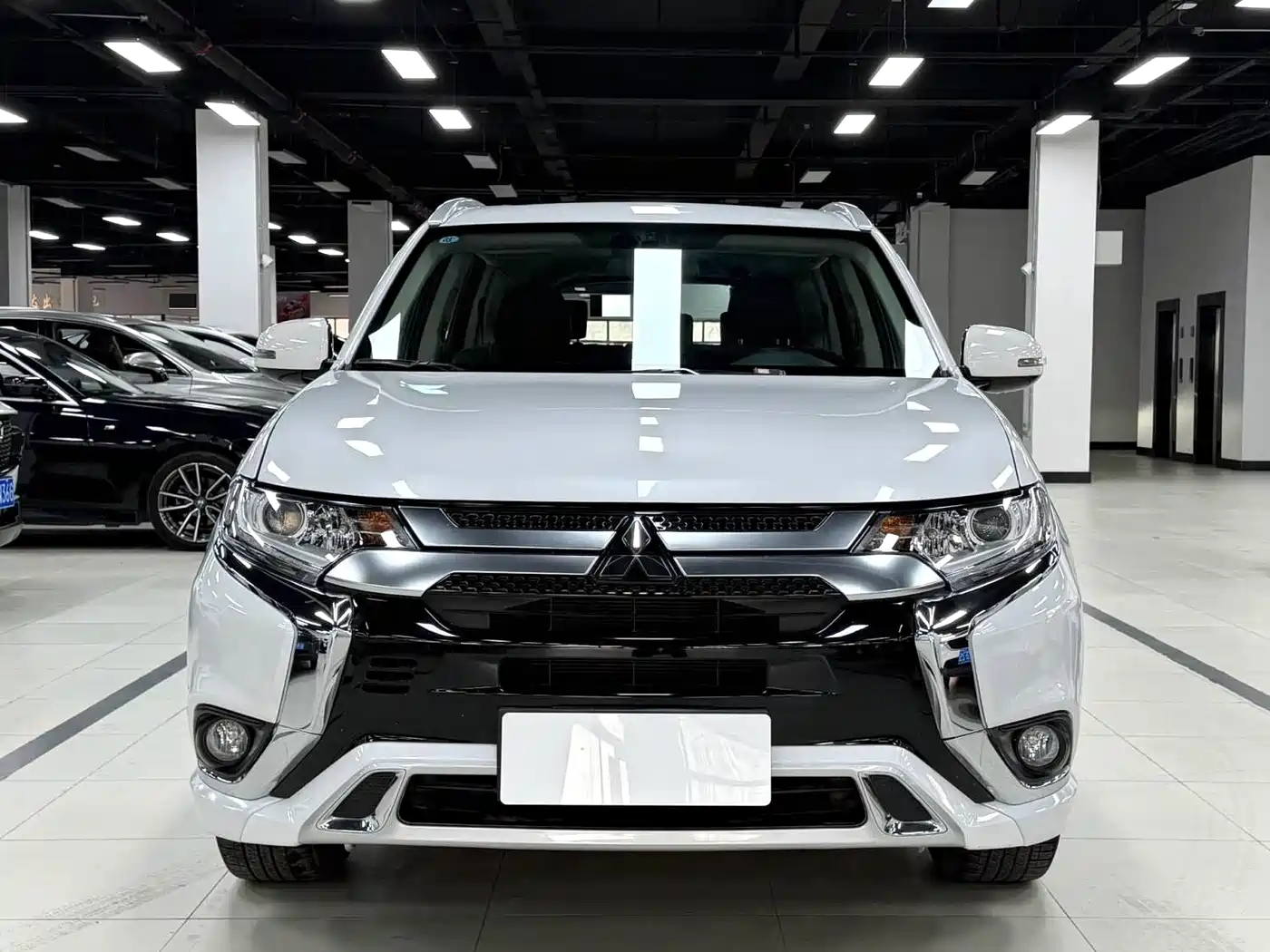 Mitsubishi Outlander 2021 2.0L FWD Comfort Edition 5-seater