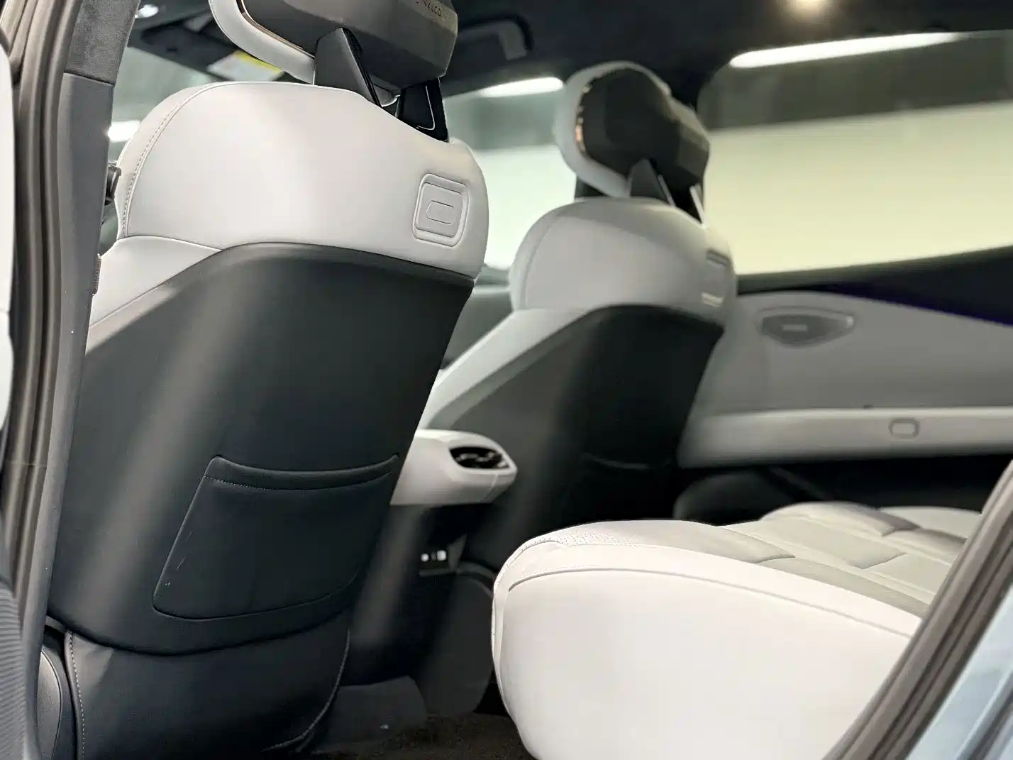Фото 9 - Lynk & Co Z10
