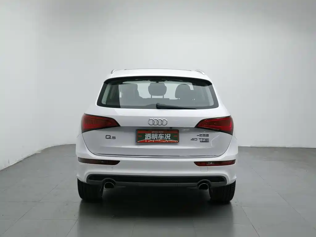 Фото 4 - Audi Q5