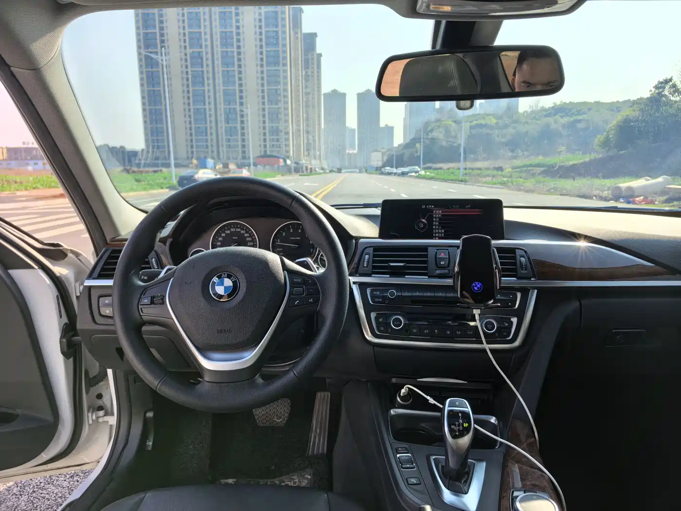 BMW 3 Series 2015 320Li Super Joy Luxury Design Package фото 12