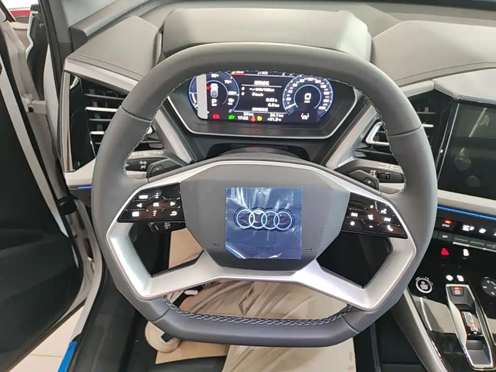 Audi Q4 e-tron 2026 2024 40 e-tron Pioneer Edition