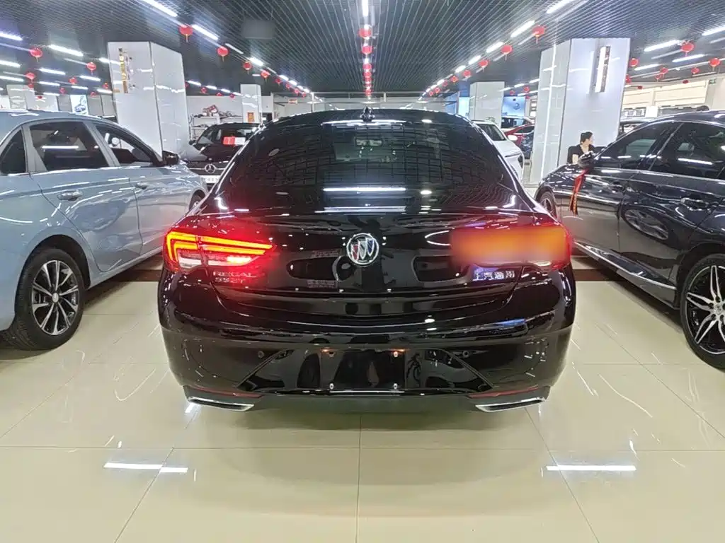 Фото 6 - Buick Regal