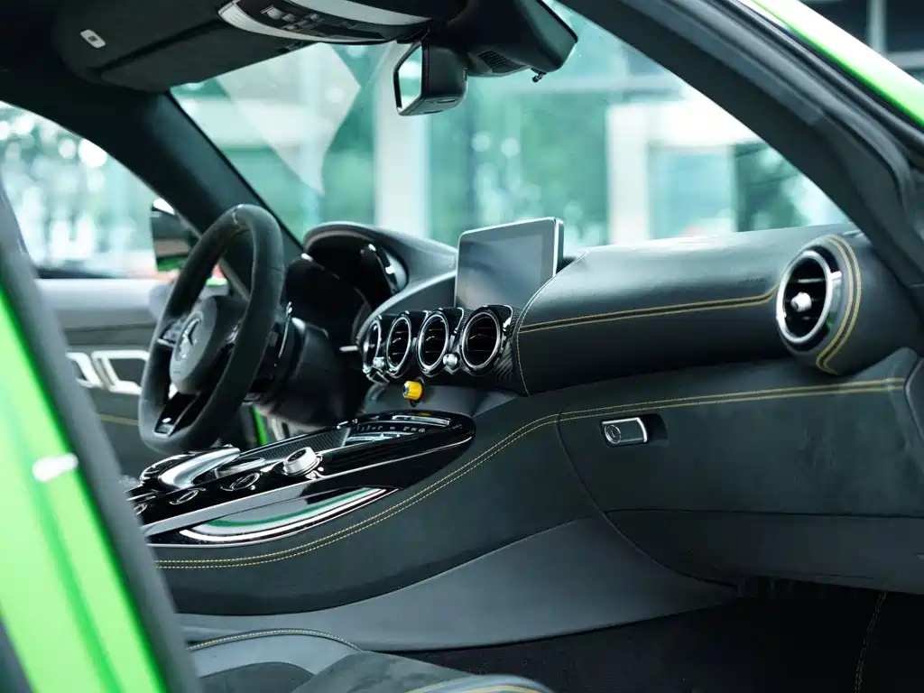 Фото 33 - Mercedes-Benz AMG GT