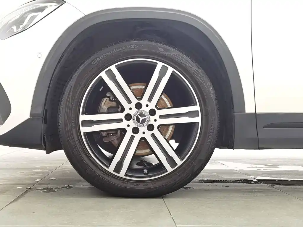 Mercedes-Benz GLA, миниатюра 17
