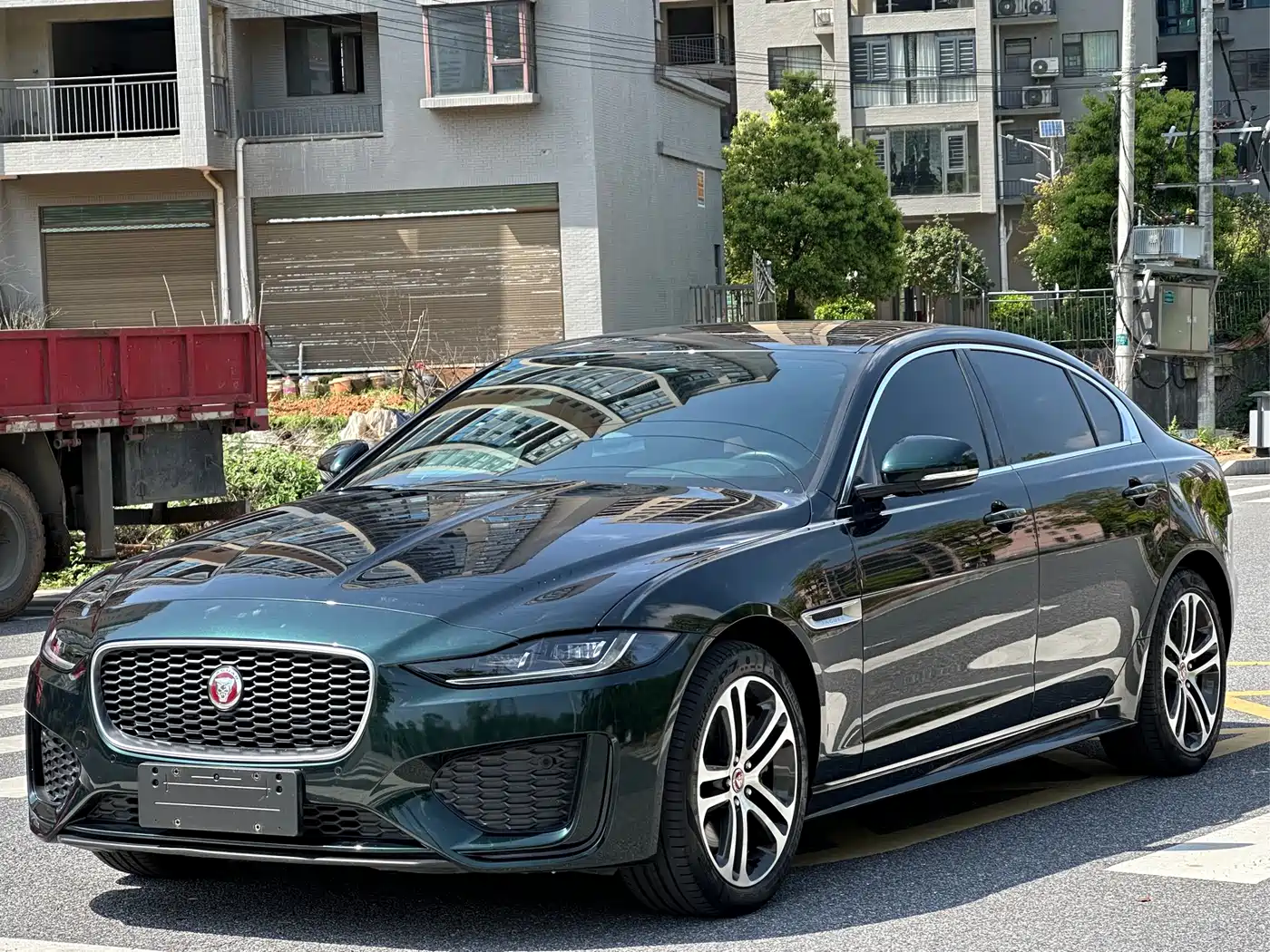 Jaguar XEL 2023 2.0T 250PS R-DYNAMIC S Progressive Sport