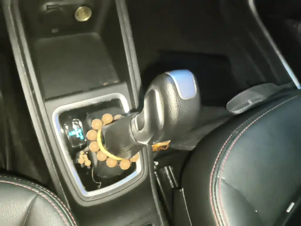 Haval H1 2015 2016 Blue Label 1.5L AMT Luxury