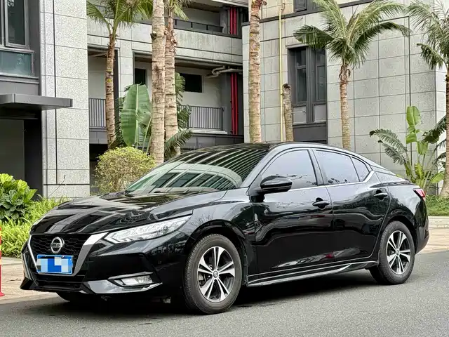 Nissan Sylphy 1.6L XL CVT, Комфорт