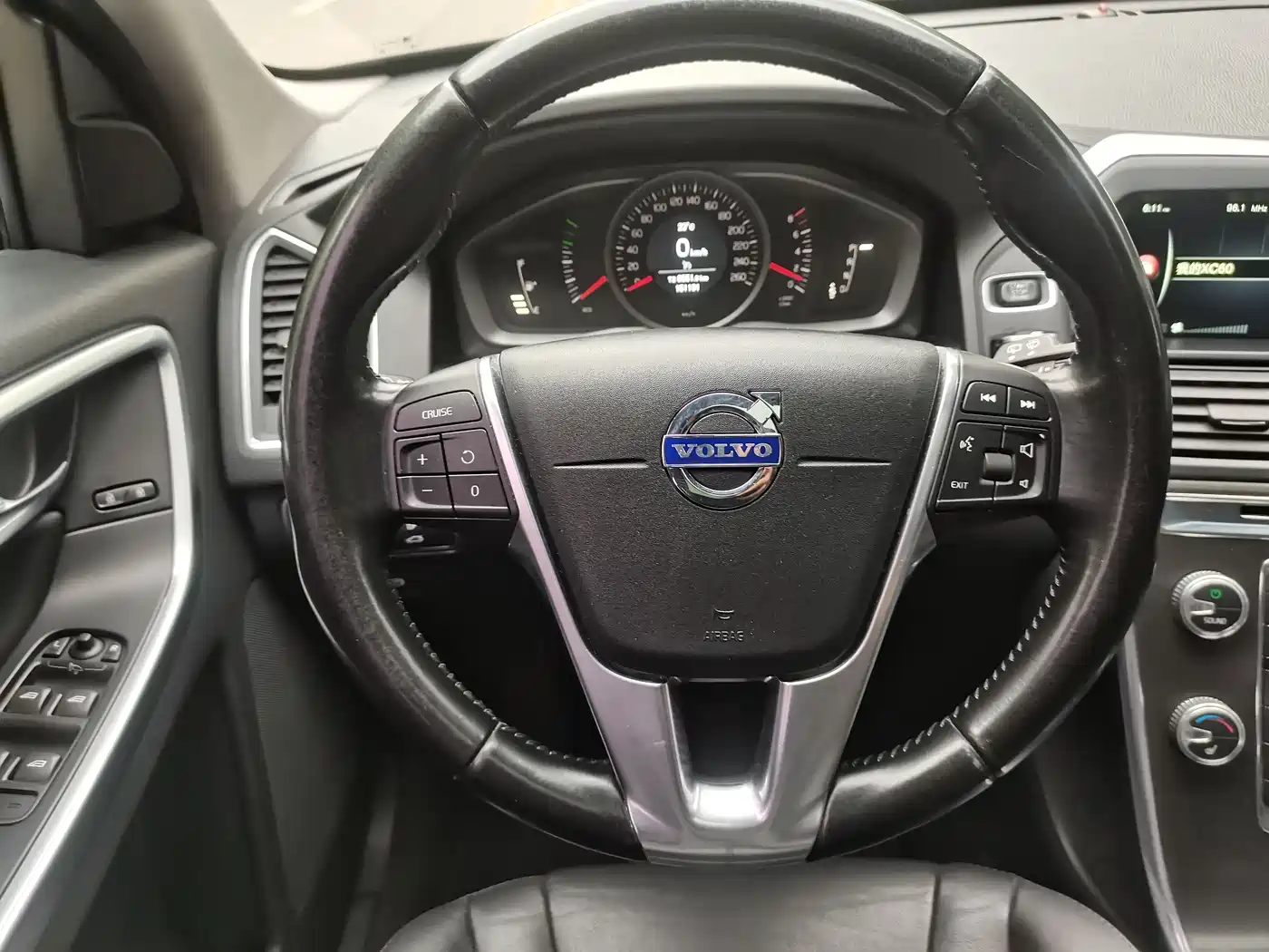 Volvo XC60 (Import) 2014 2015 T5 Smart Comfort Edition