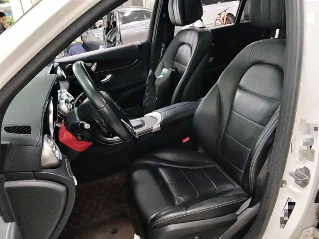 Mercedes-Benz GLC 2020 GLC 300 L 4MATIC Dynamic фото 22
