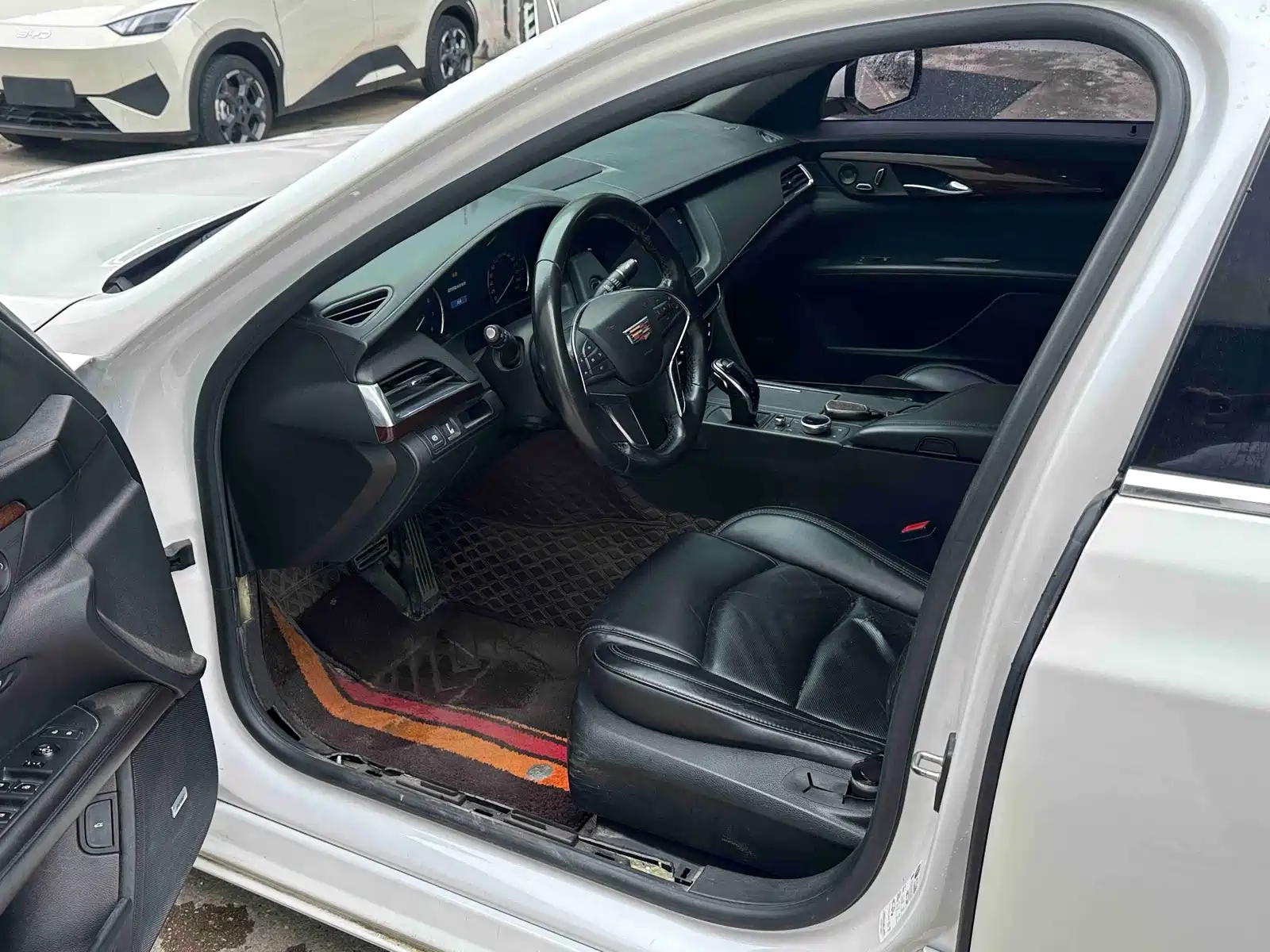 Photo 5 - Cadillac CT6