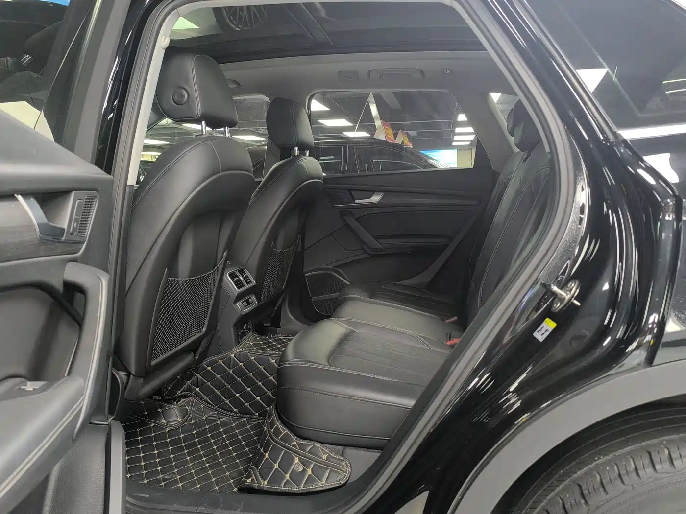Audi Q5L 2020 45 TFSI Premium Elegance фото 12
