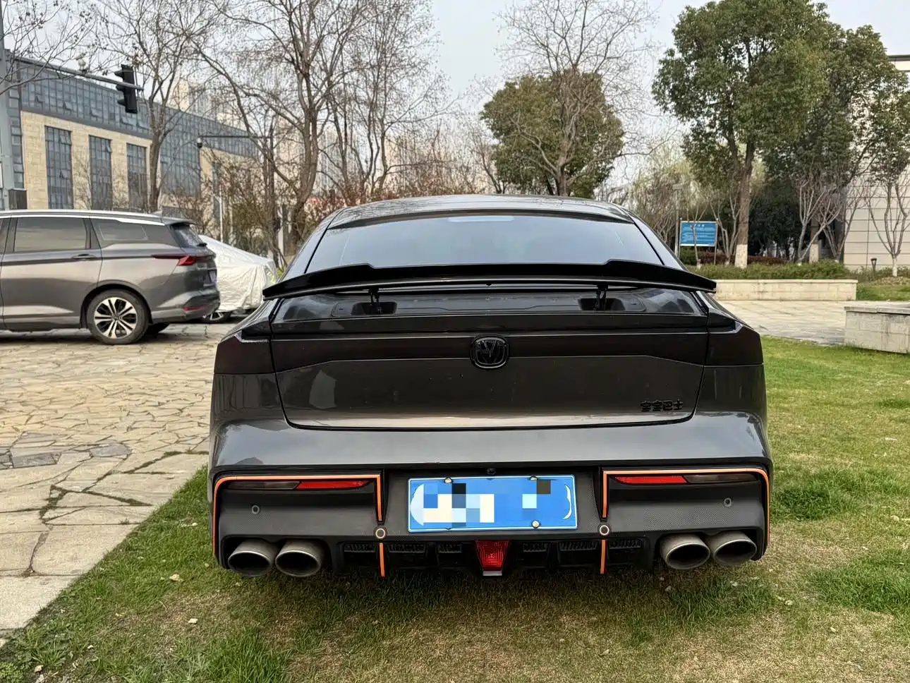 CHANGAN UNI-V