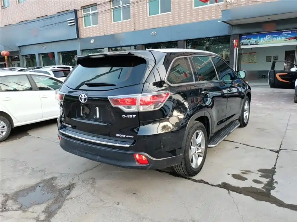 Toyota Highlander 2015 2.0T AWD Luxury Edition 7-seater фото 7