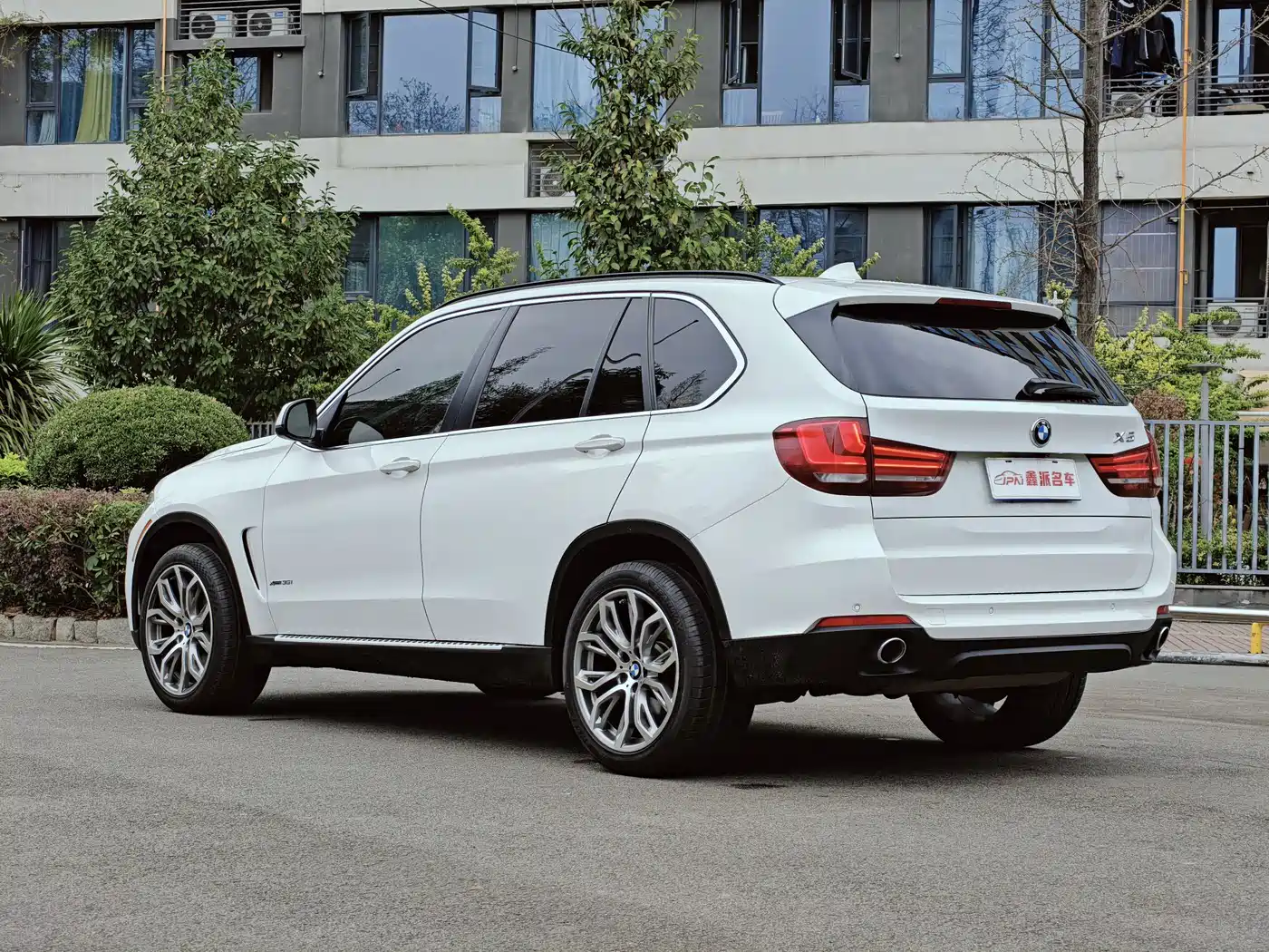 BMW X5 (Import) фото 3