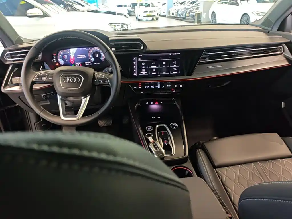 Фото 10 - Audi A3