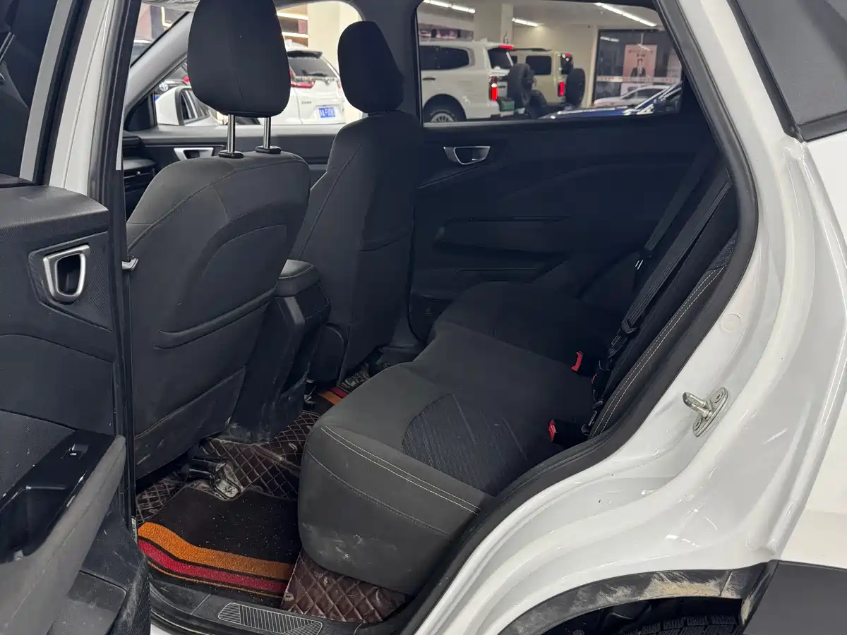 Wuling Motors Wuling Xingchi 2023 2022 1.5L Manual Freedom Edition