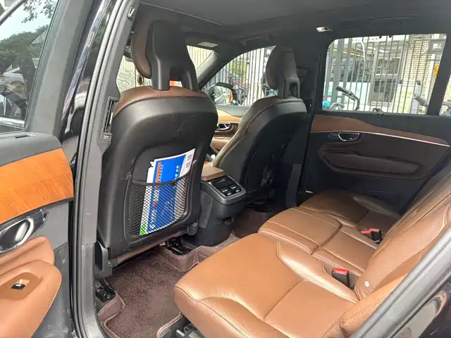 Volvo XC90 2021 B6 Smart Comfort Luxury 7-seater — фото 5