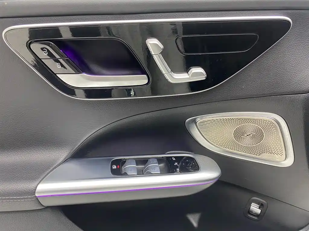 Mercedes-Benz C-Class 2022 Facelift C 260 L Night Edition Sport фото 26