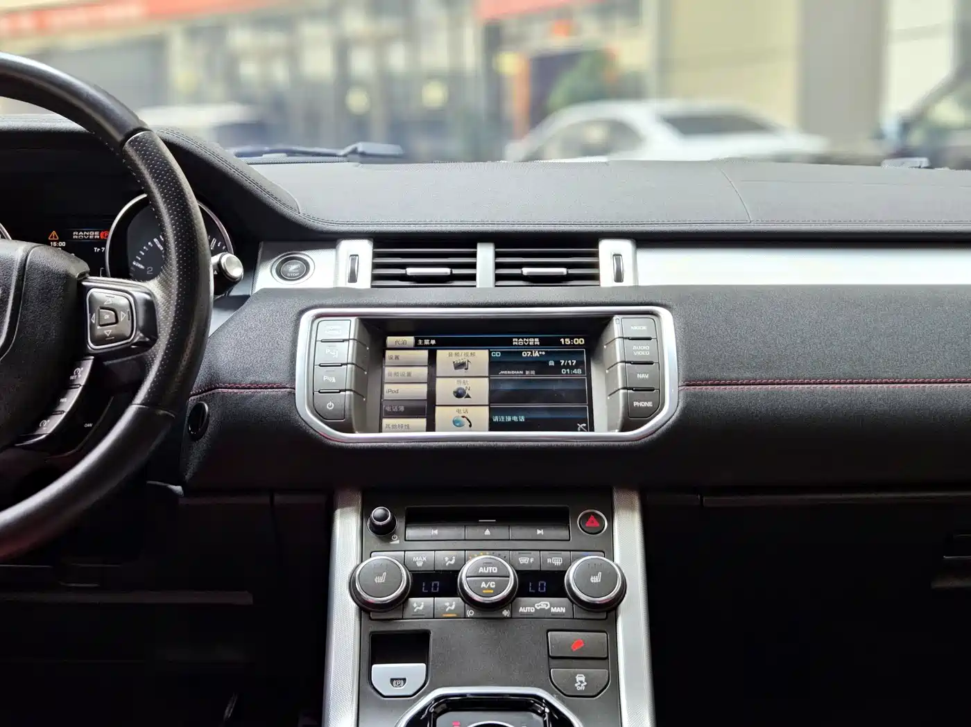 Land Rover Range Rover Evoque (Import) 2013 2.0T 3-door Dynamic Edition фото 15