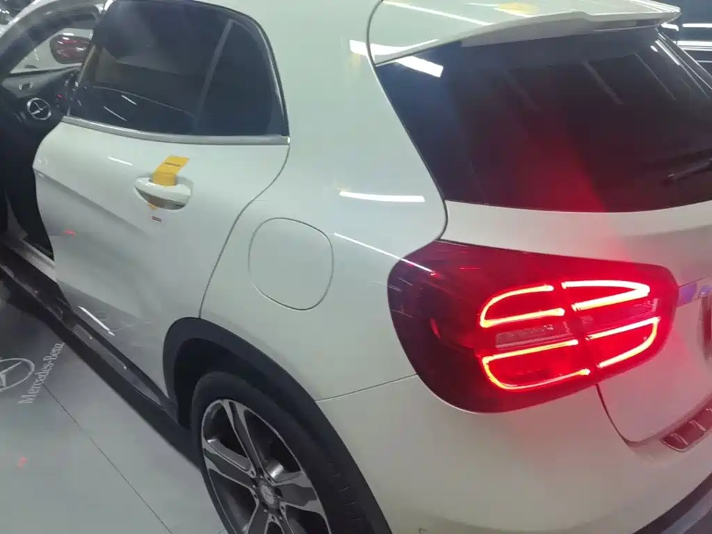 Mercedes-Benz GLA 2015 2015 GLA 220 4MATIC Luxury