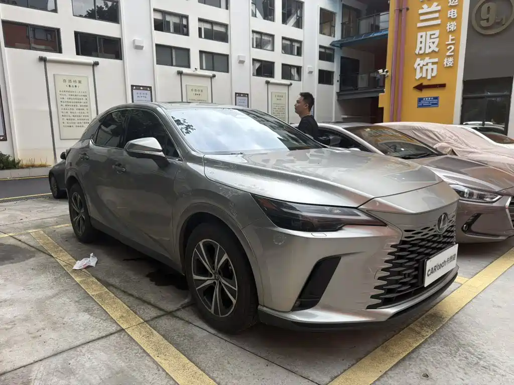 Lexus RX 2025 2025 300 4WD Premium Edition