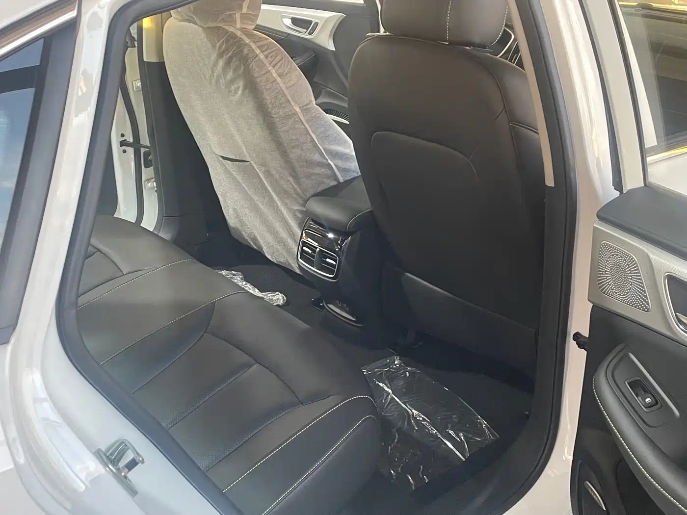 Roewe i6 MAX EV 2026 2021 EV 500 Sunroof Premium Edition
